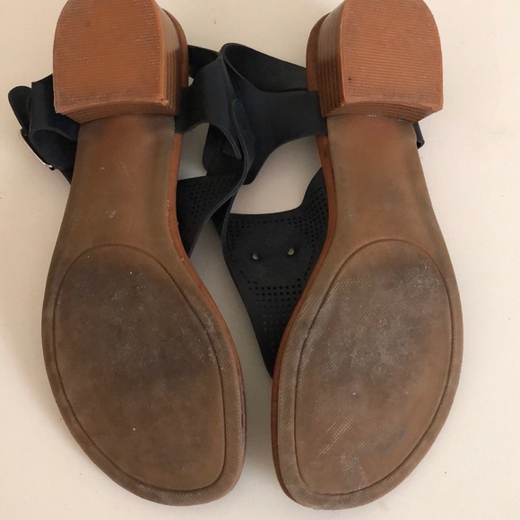 Sandals - Picture 2 of 2